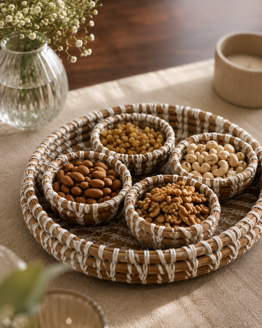Hand Woven Pine Dry Fruit Tray With Four Bowls