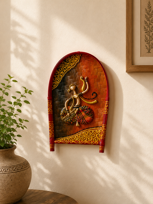 Handmade Bamboo Kulo Soop - Sitting Man