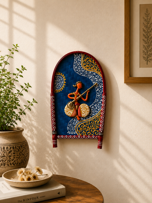 Handmade Bamboo Kulo Soop - Sitting Man