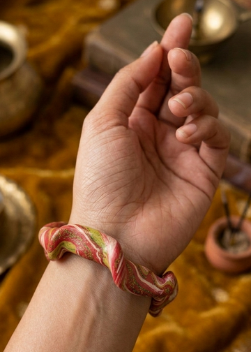Handcrafted Lac Bangles