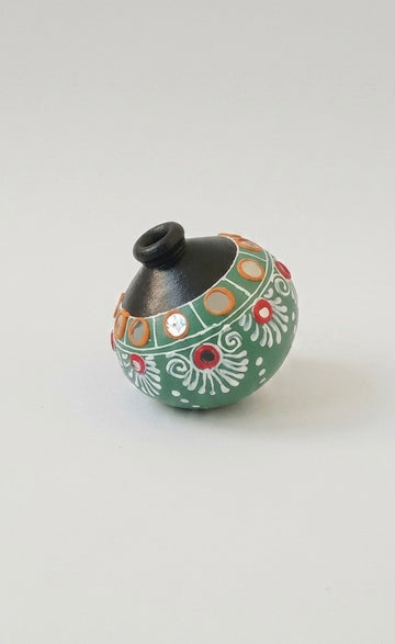 Multiple colour / shape - Glass work with Mandala art (Green & Purple) [KPTG011]