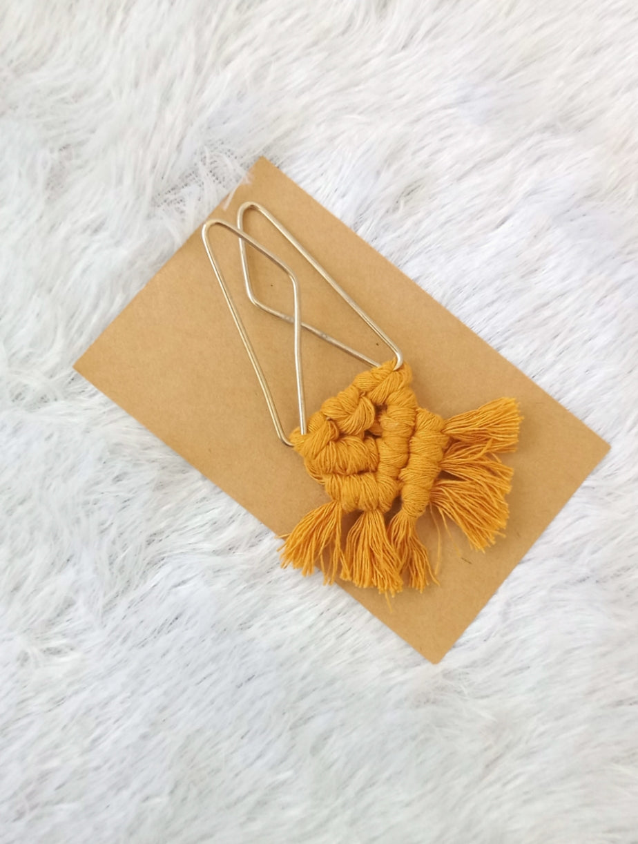 Marcrame bookmark - Crisscross BM