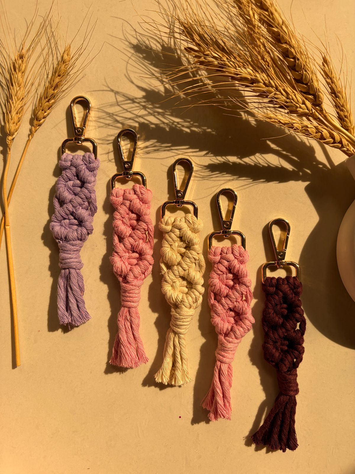 Crisscross keychain