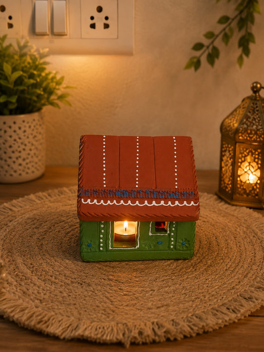 Pottery House (Each piece is 100% Handmade,so Slight Variations in Design and Color May Occur.Any one of the Available Designs Will be Delivered)