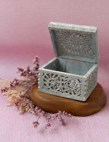 Jaliwork Jewellery box Square
